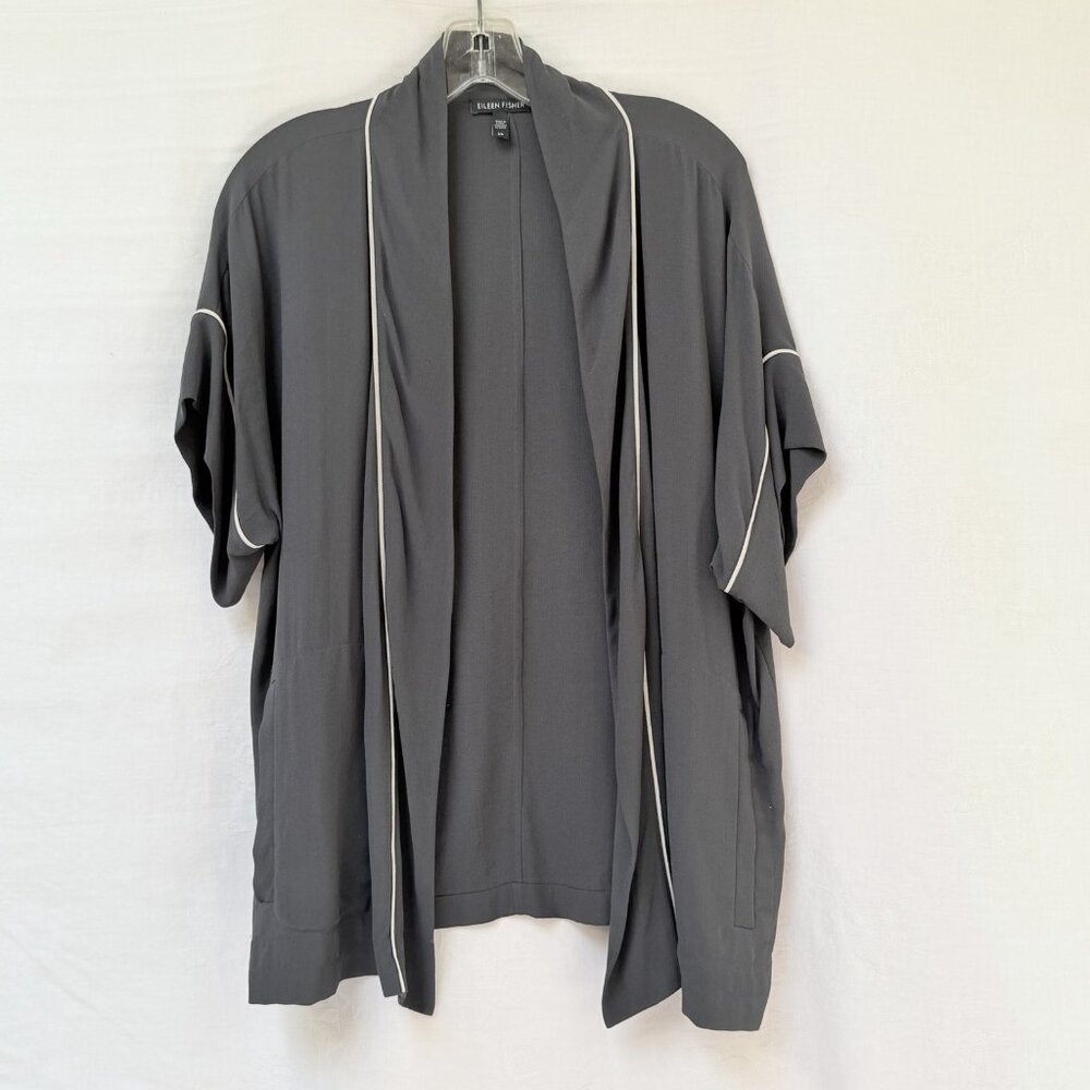 Eileen Fisher Silk Cardigan Minimalist Pockets Open Women’s Small Cottage Mature